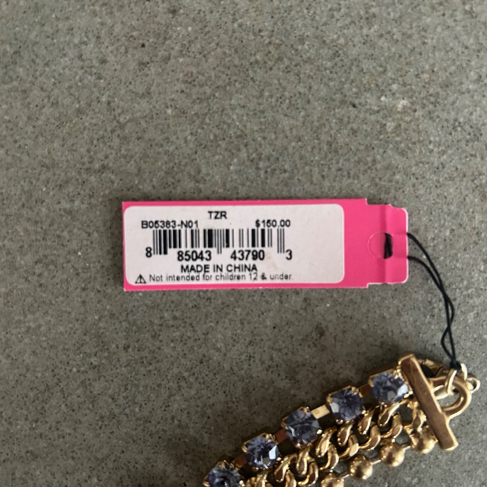 Vintage Betsey Johnson necklaces - Picture 4 of 9